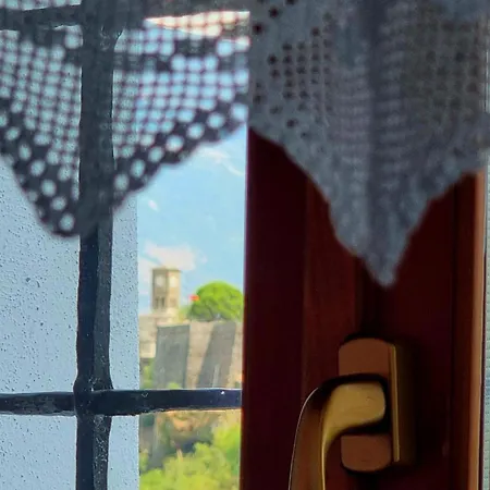 게스트하우스 House Gjirokastër