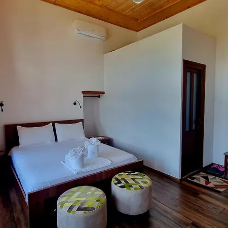 Celo's House Gasthof