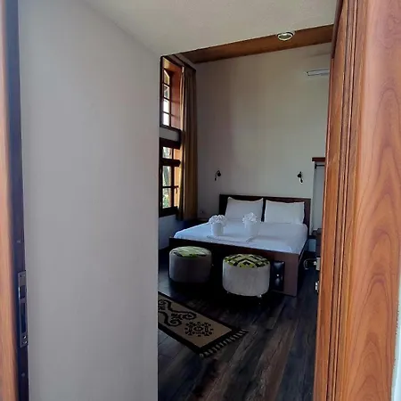 Celo's House * Gjirokastër