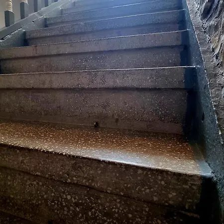 Celo's House Gasthof *