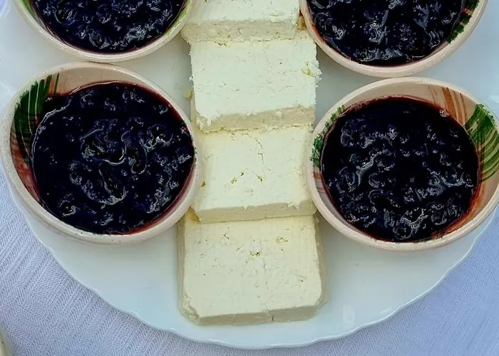 Celo's House Gasthuis Gjirokastër